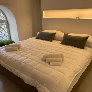 https://cathedral-house-design.palermohotels.org